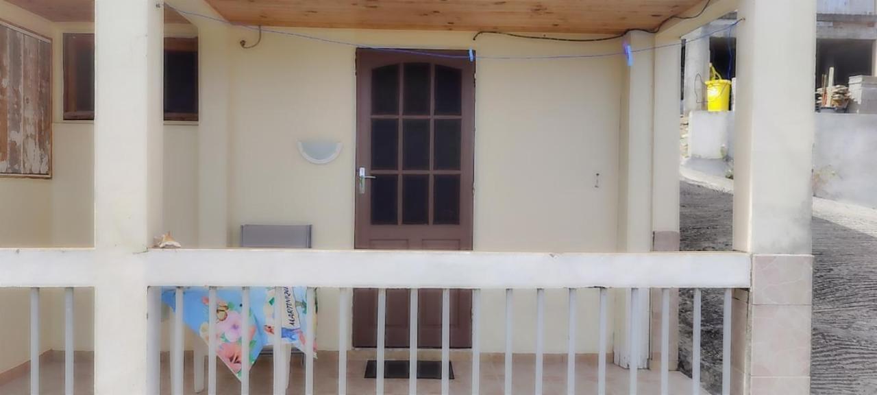 F2 Familial - Vue Imprenable Sur La Baie Du Marin Apartment Le Marin Ngoại thất bức ảnh
